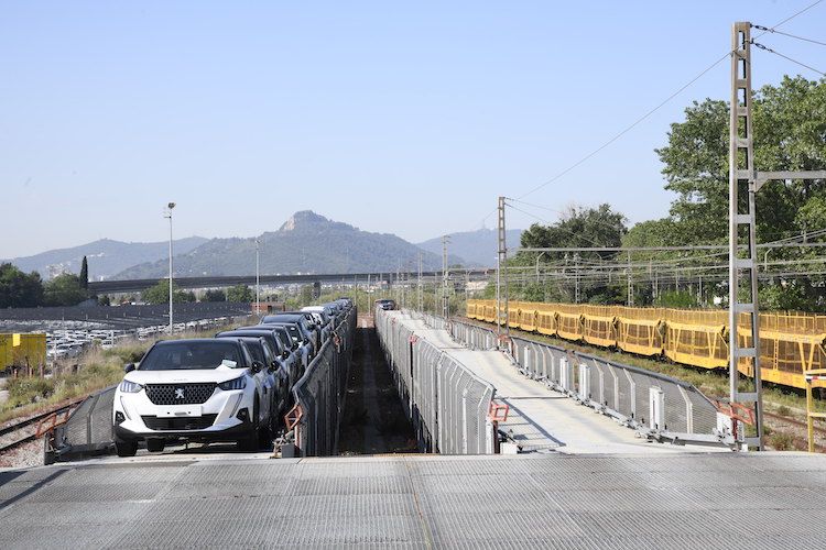 Adif beginnt mit dem Bau des multimodalen Bahnhofs in La Llagosta