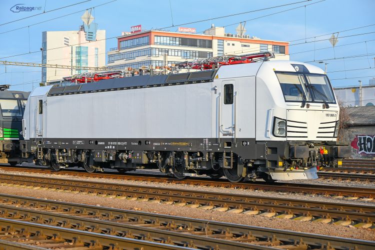 RTI erweitert seine Flotte um zwei Vectron-Lokomotiven