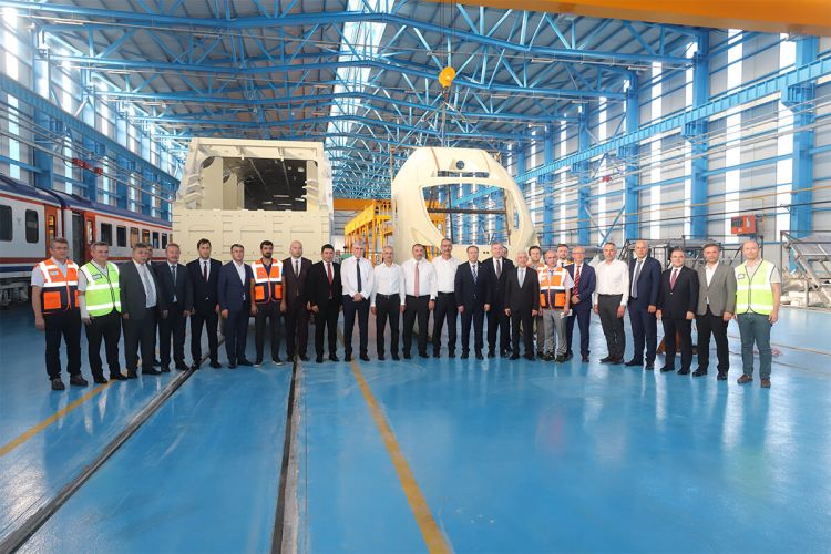 Společnost TÜRASAŞ plánuje v roce 2025 zavést vysokorychlostní vlak Made in Türkiye a do roku 2030 vyrobit 56 EMU pro TCDD.