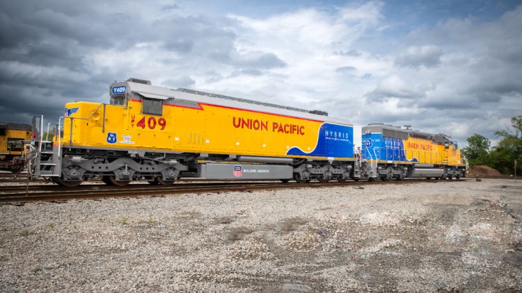 Eco-Loco: How North American Class I Railroads Approach Environmental Innovation in Locomotives