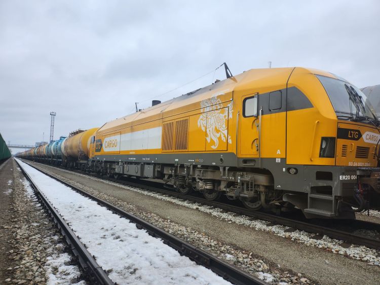 Первый трансбалтийский грузовой поезд под флагом LTG Cargo
