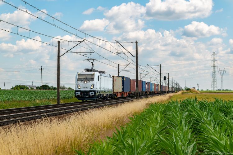 Интермодальные железнодорожные перевозки в Польше 2023: очередное падение