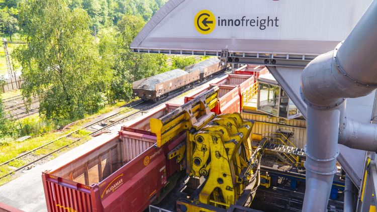 A new Innofreight stationary unloading facility in Třinec, Czechia