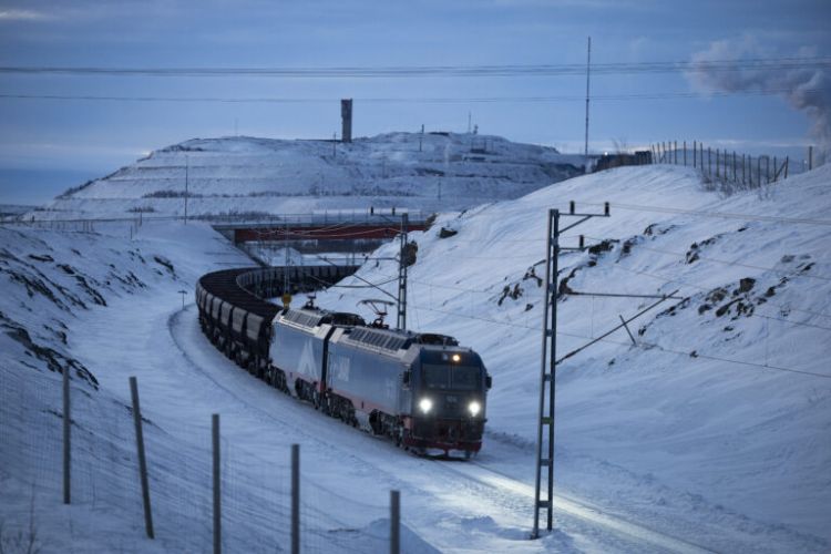 Ore trains resume service to Narvik after two-month interruption
