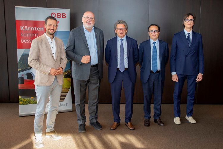 ÖBB and Port of Trieste want to transport more goods on the rails between Italy's most important port and Logistik Center Austria Süd in Fürnitz