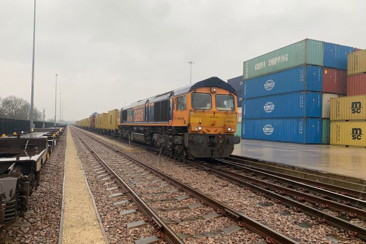 London Gateway do iPort Doncaster: Najnowszy skok GBRf w wydajności kolejowego transportu towarowego