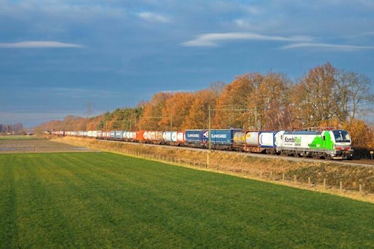 Kombiverkehr zahajuje přímé vlakové spojení mezi Nizozemskem a Německem