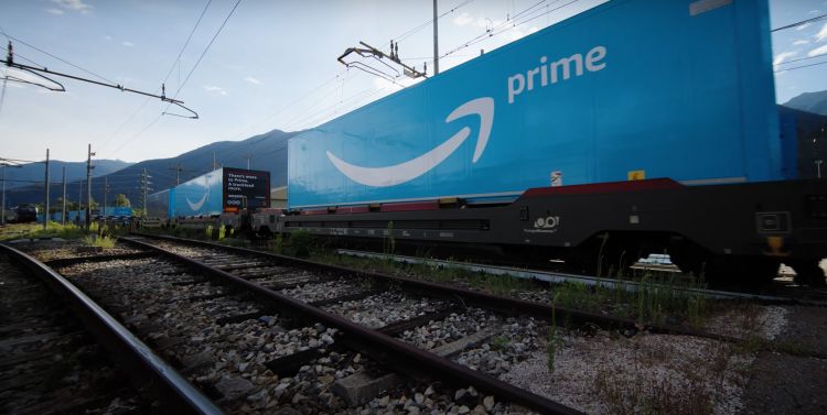 Amazon collabora con Mercitalia e TX Logistik per collegare i centri di distribuzione su rotaia