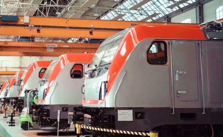 Alstom delivers the first Traxx DC locomotive to Mercitalia, 70 more ordered