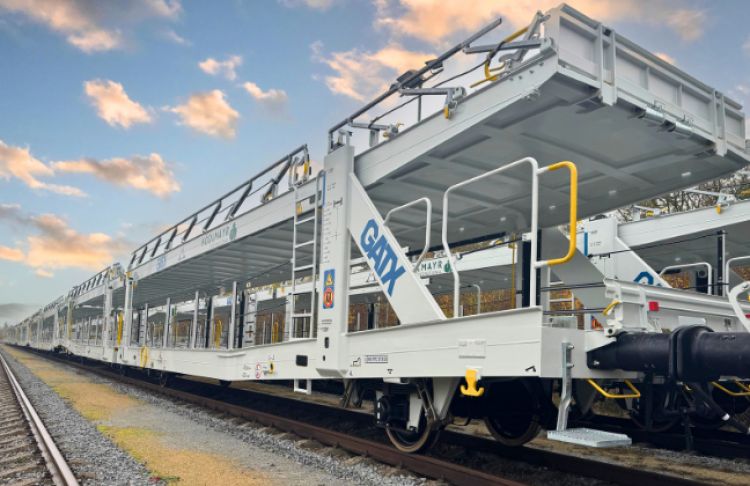 GATX supplies Laaers car carriers to Hodlmayr | Latest Railway News