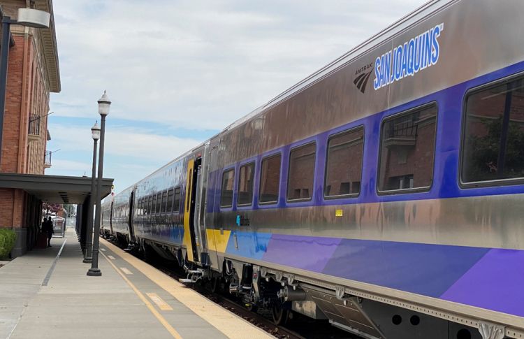 Nuevos coches de viajeros Siemens Venture en la red ferroviaria de California