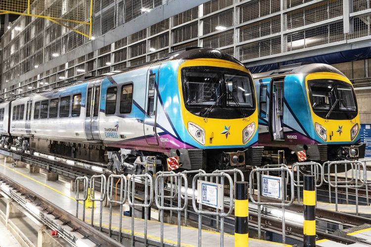 Siemens Mobility: €530 million contract extension for rail vehicle maintenance in North of England