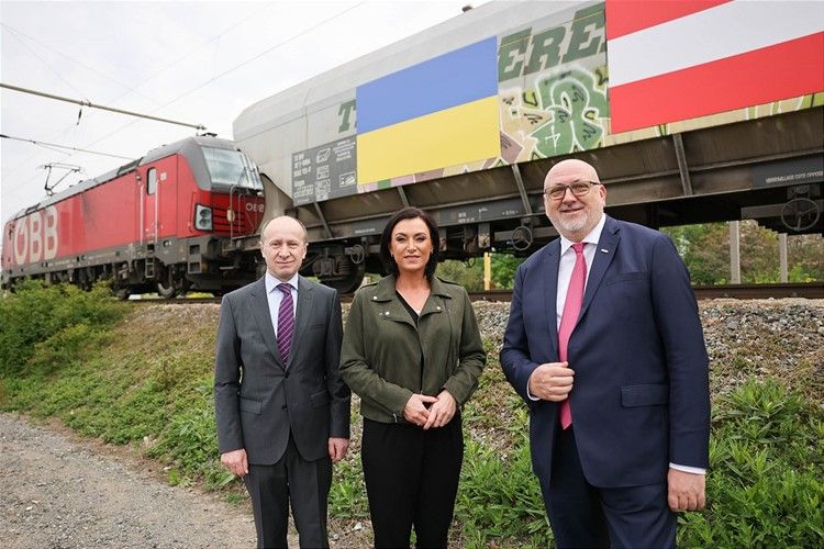The first direct corn train from Ukraine arrives in Vienna