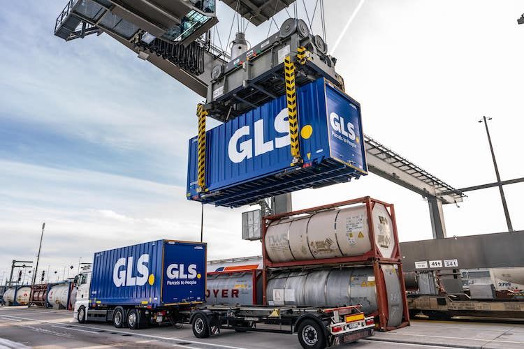 Deutschland: GLS testet Paketzustellung per Bahn
