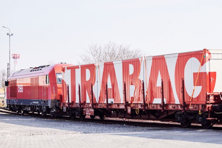 ÖBB Rail Cargo Group and STRABAG: container homes for earthquake victims