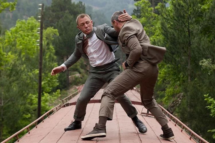 SERIA FILMÓW KOLEJOWYCH: Filmy o Jamesie Bondzie