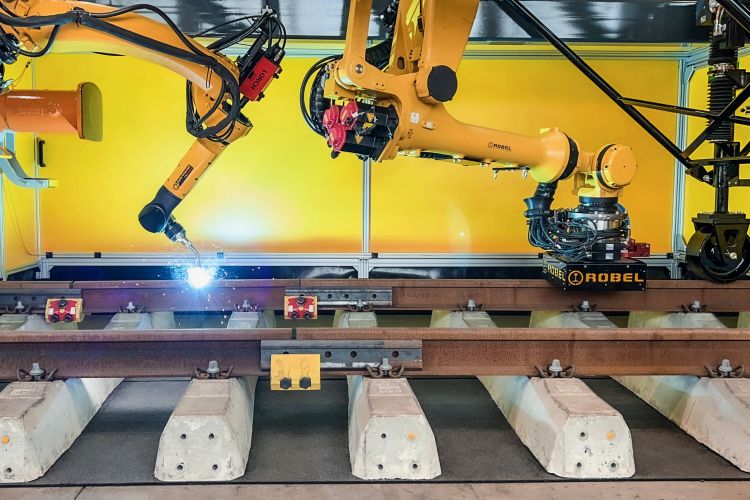 Údržba železnic nové generace: Robel Rail Automation představuje robotický systém