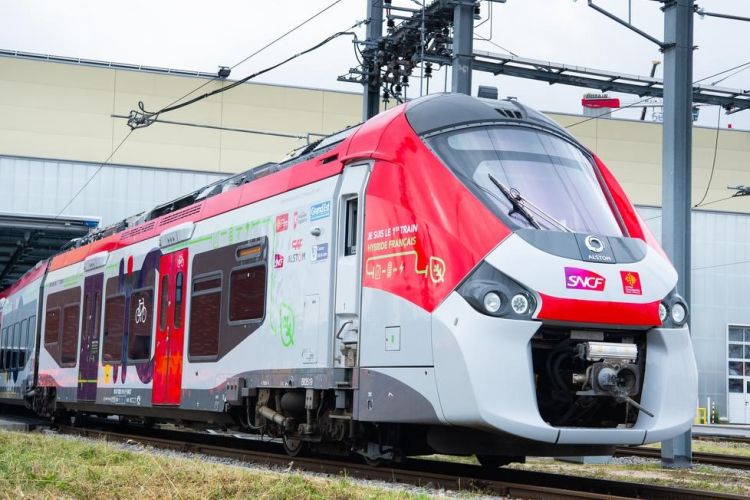 TER Hybride trimodal train successfully tested in the south of France
