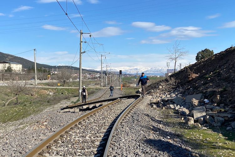 Úloha vlaků při odstraňování následků zemětřesení v jihovýchodním Turecku