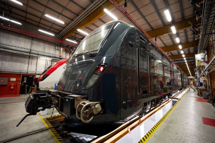 Norske Tog Gets First Modernized Class 72 Unit 