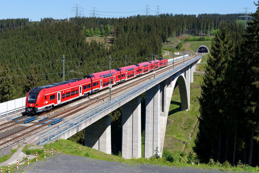 DB mit 333 Mio. EUR Verlust im Jahr 2024 | Neueste Eisenbahnnachrichten