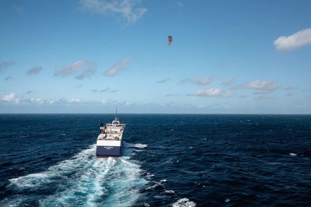 Seawing in flight © PolaRYSE / Maxime Horlaville