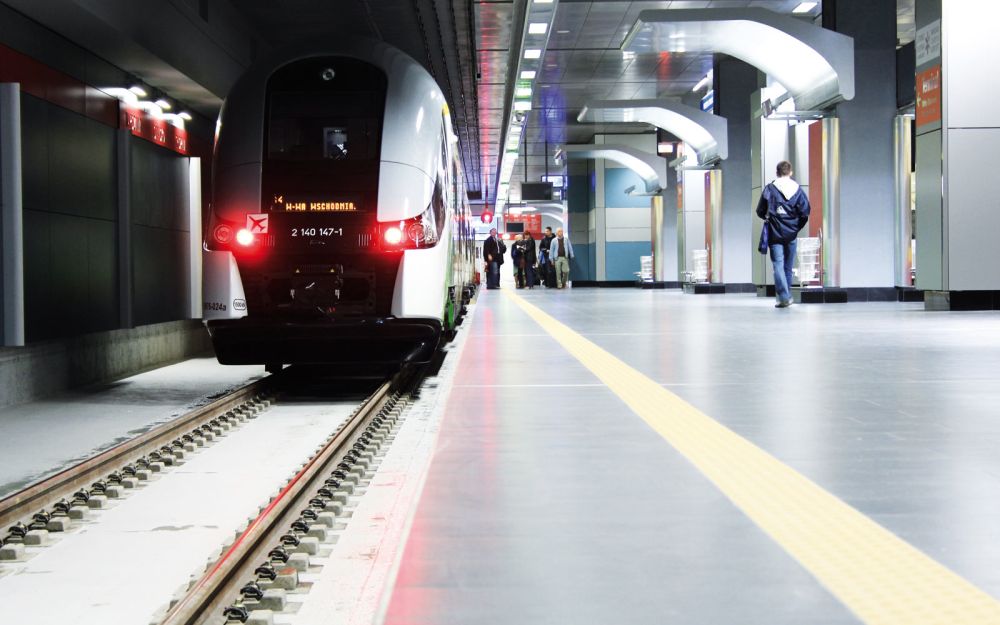 © TINES Rail