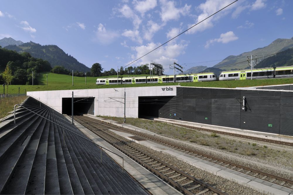 The northern portal of the&nbsp;Lötschberg base tunnel&nbsp;© BLS