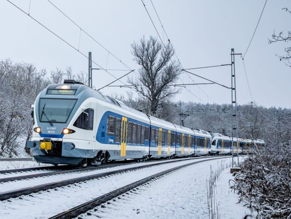 Currently-used Stadler FLIRT units by the Hungarian passenger rail operator © MÁV