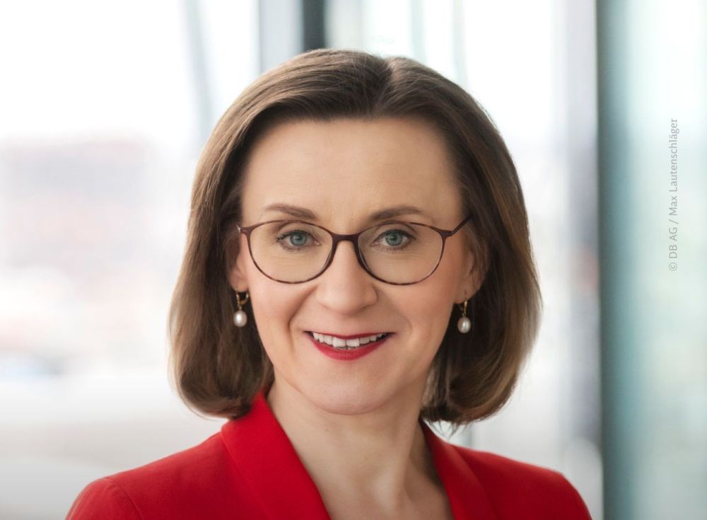 Sigrid Nikutta, CEO of DB Cargo © DB Cargo / Max Lautenschlager