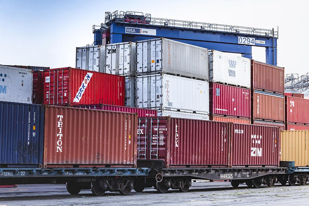 Container train at HHLA Container Terminal Odessa (CTO) in Ukraine © HHLA / Thies Rätzke