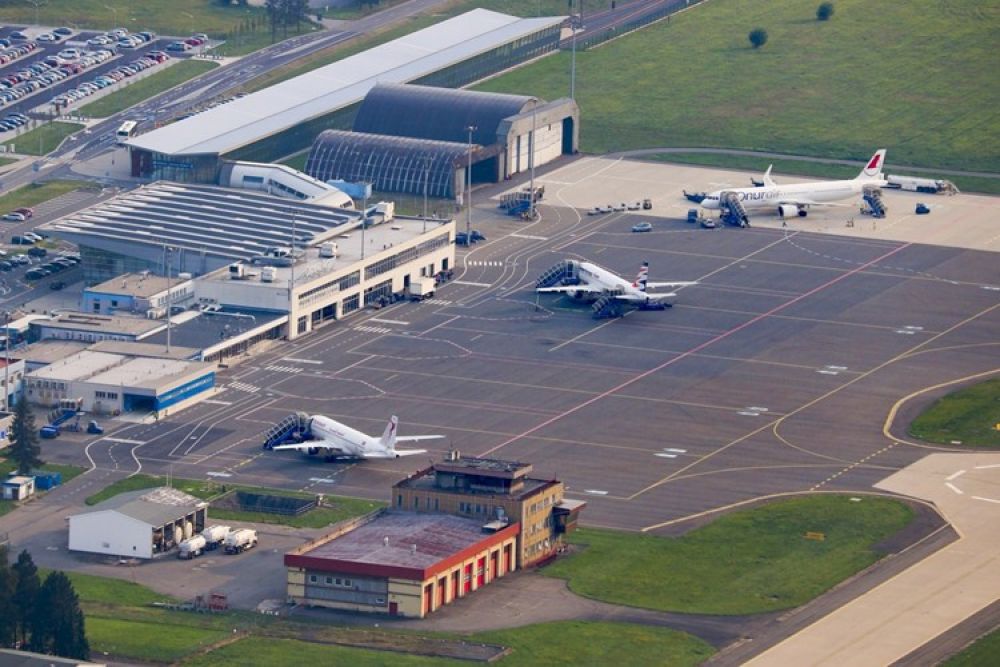 airport-ostrava.cz