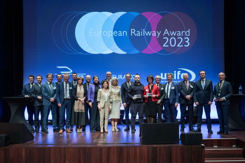 @europeanrailwayaward.eu