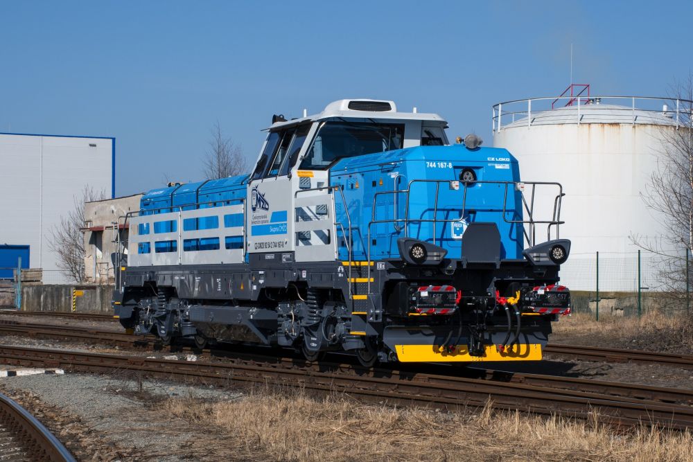 no。064 czech × czech ČMŽO gets its second CZ LOKO EffiShunter 1000 | Latest