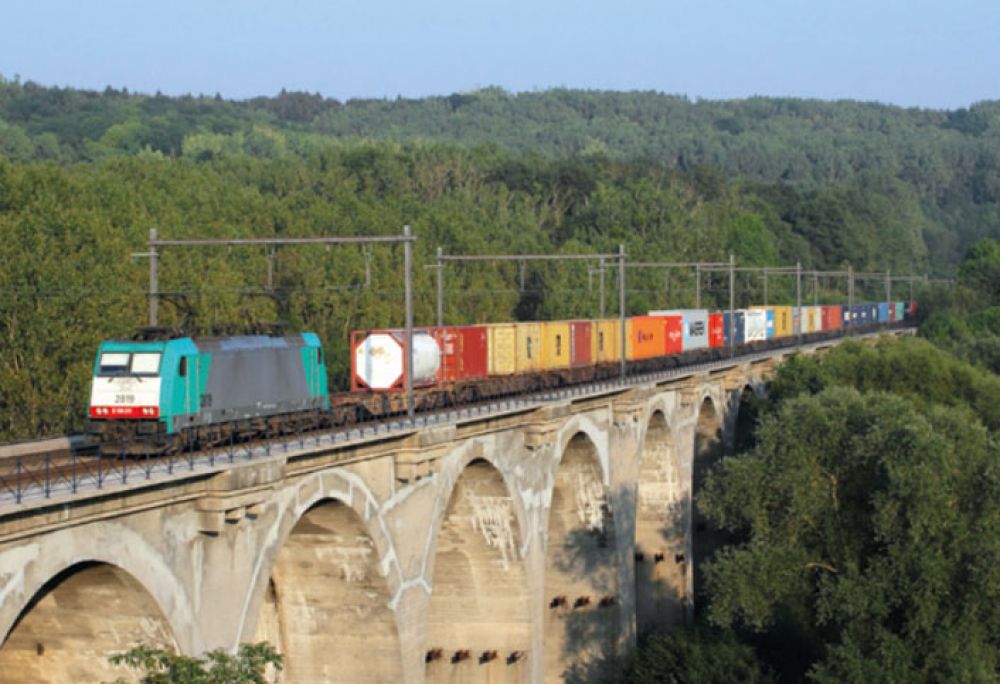 UIRR s.c.r.l. (Union internationale des sociétés de transport combiné Rail-Route)